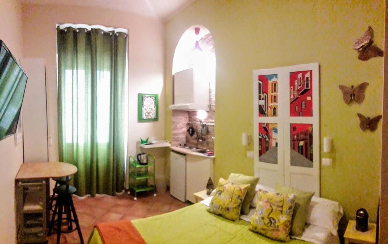 Le Stanze Di Angela Bed and Breakfast Νάπολη Εξωτερικό φωτογραφία